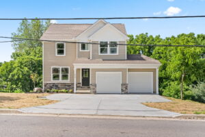 908 Eastern Ave, Bellefontaine, OH 43311